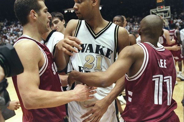 胜进球与伊 胜进球与伊